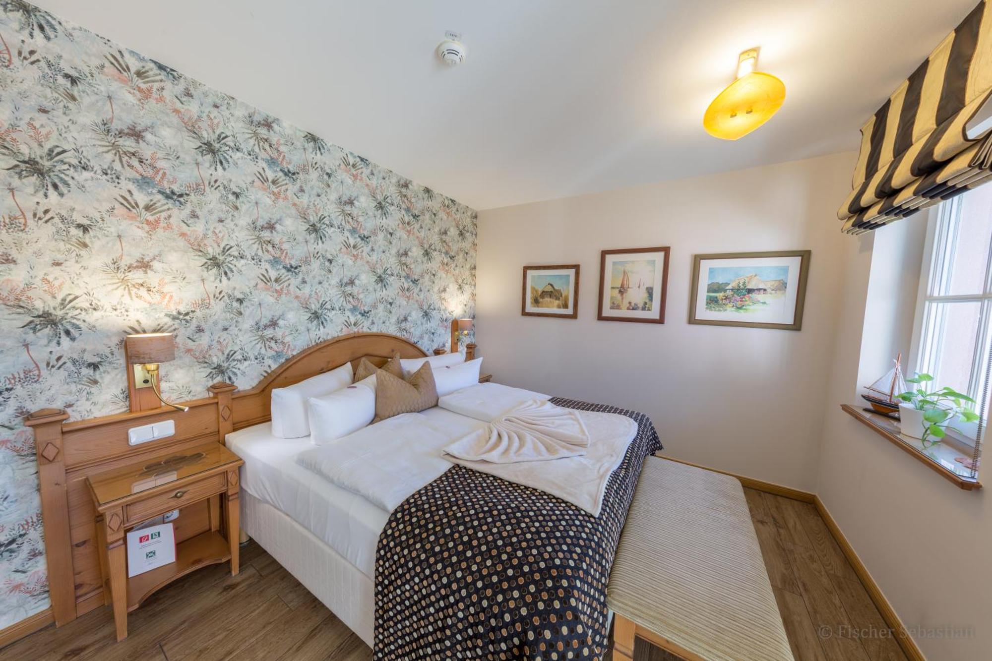 Romantik Hotel Namenlos Аренсхоп Экстерьер фото