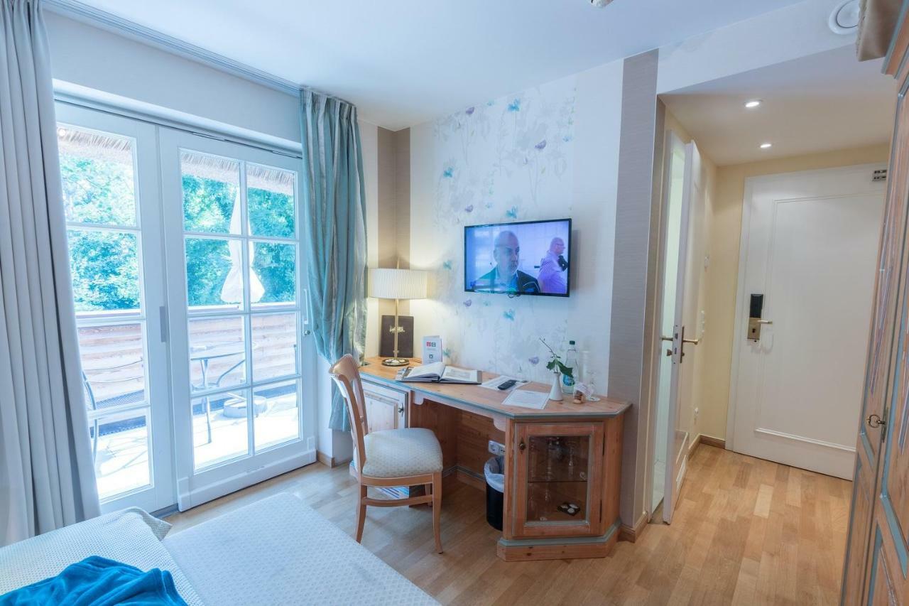 Romantik Hotel Namenlos Аренсхоп Экстерьер фото