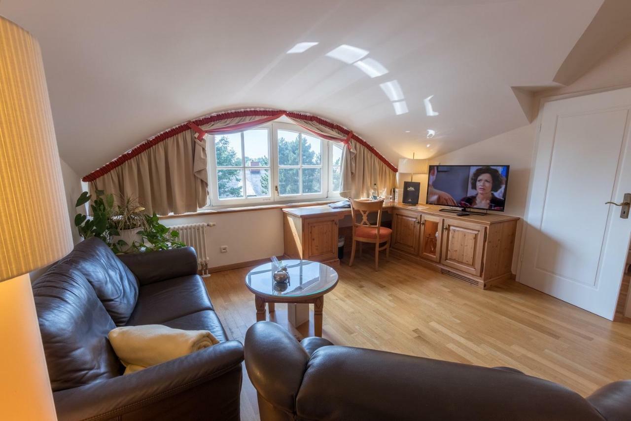 Romantik Hotel Namenlos Аренсхоп Экстерьер фото