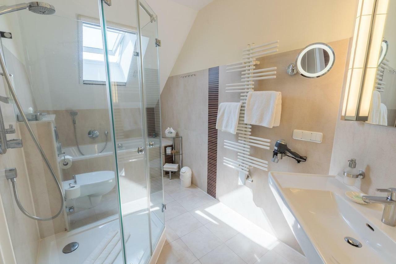 Romantik Hotel Namenlos Аренсхоп Экстерьер фото
